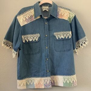 Vintage 90s Denim Patchwork Upcycled Lace Appliqué Cottagecore Granny Shirt L